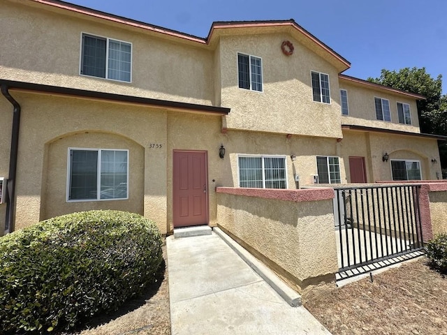 3755 E 52nd St, Maywood, CA 90270 - photo 1