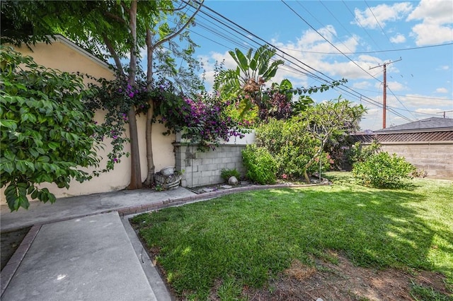 4159 Redline Dr, Lakewood, CA 90713 - view of yard