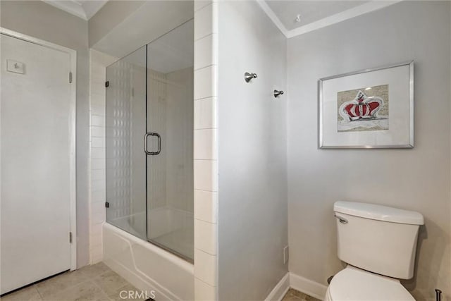 891 Palo Verde Ave, Long Beach, CA 90815 - full bath featuring shower / bath combination with glass door, crown molding, and tile patterned flooring