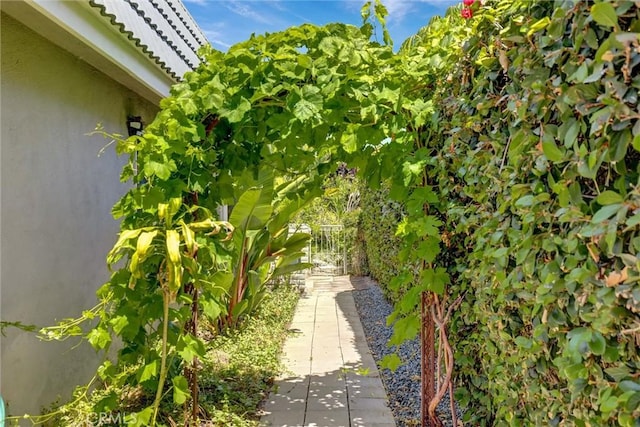 891 Palo Verde Ave, Long Beach, CA 90815 - view of side of property with stucco siding and a tile roof