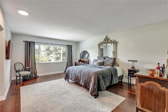 891 Palo Verde Ave, Long Beach, CA 90815 - bedroom with dark wood-style floors and baseboards