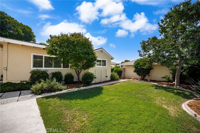 209 S Homerest Ave, West Covina, CA 91791 - view of green lawn