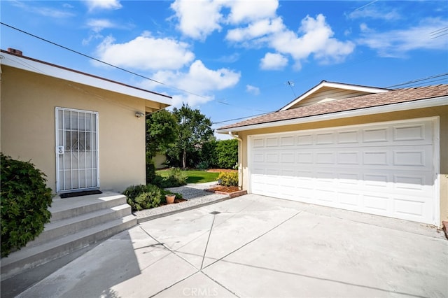 209 S Homerest Ave, West Covina, CA 91791 - garage with driveway