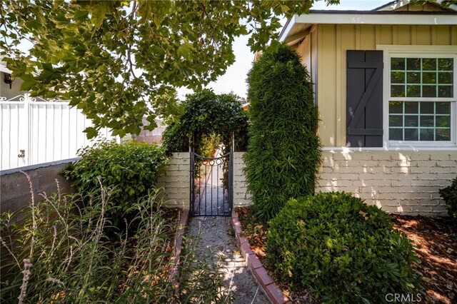 209 S Homerest Ave, West Covina, CA 91791 - view of yard with a gate