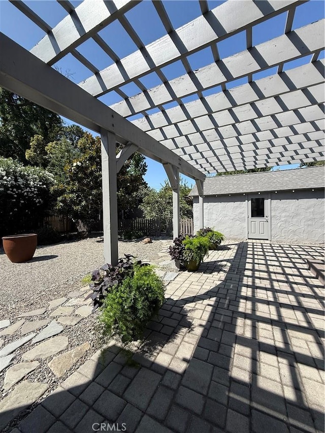 315 W 6th Ave, Chico, CA 95926 - view of patio / terrace with a pergola