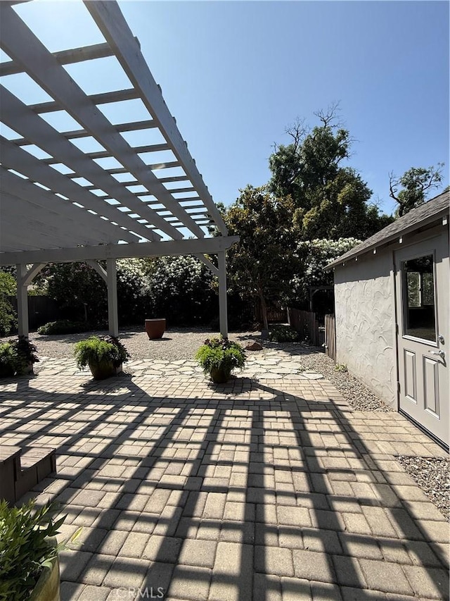 315 W 6th Ave, Chico, CA 95926 - view of patio with a pergola