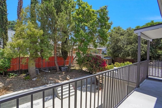 10324 Silverton Ave, Tujunga, CA 91042 - view of balcony