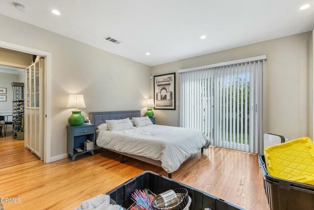 357 Northcliff Rd, Pasadena, CA 91107 - bedroom with light wood-style flooring and recessed lighting