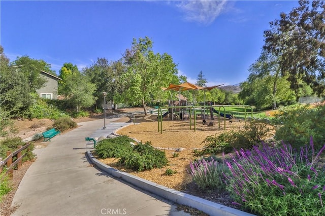 2747 Granvia Pl, Thousand Oaks, CA 91360 - photo 46