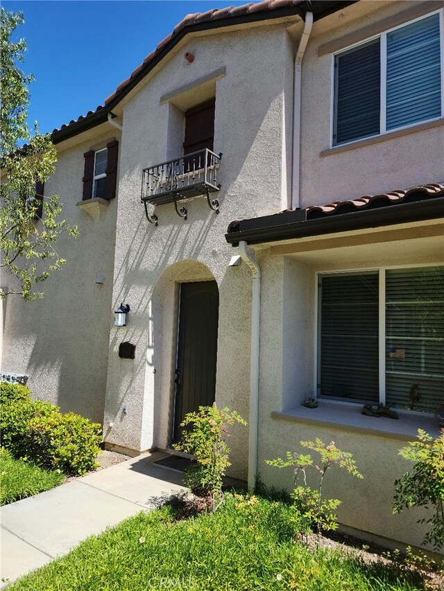 19512 Laroda Ln, Saugus, CA 91350 - photo 14