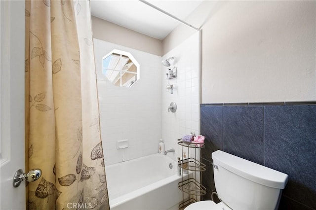 11056 Orchard View Ln, Riverside, CA 92503 - bathroom featuring shower / tub combo with curtain and tile walls