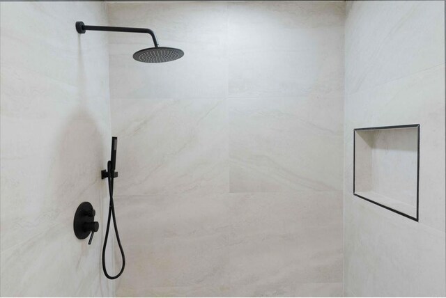 254 Rexview Dr, San Diego, CA 92114 - full bathroom with tiled shower