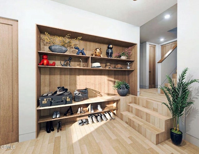 1070 N Oban Dr, Los Angeles, CA 90065