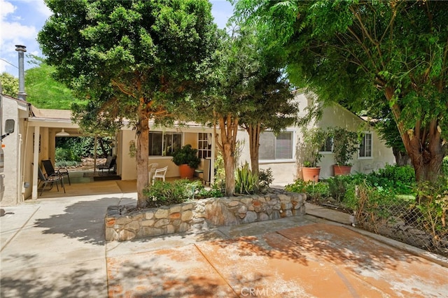 6435 Norwood Ave, Riverside, CA 92505 - view of front of property featuring stucco siding and a patio