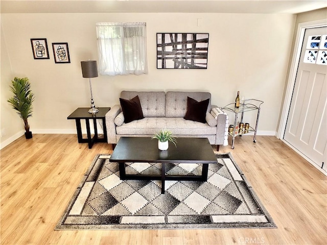 4719 E E Colorado St, Long Beach, CA 90814 - living area with light wood-style floors and baseboards