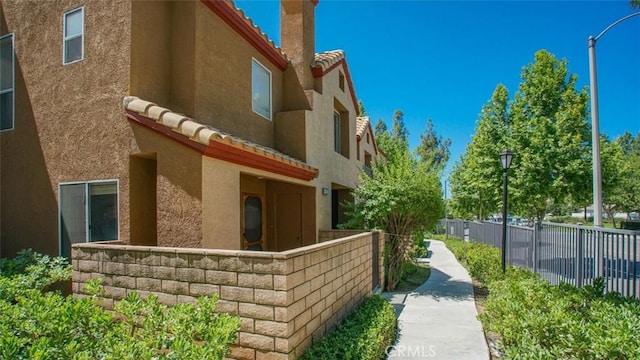 28114 Seco Canyon Rd Unit 156, Saugus, CA 91390 - photo 3