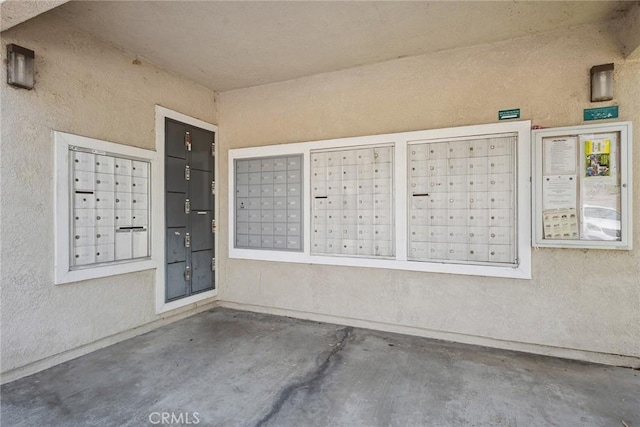 4240 Lost Hills Rd Unit 2205, Calabasas, CA 91301 - view of home's community with mail area