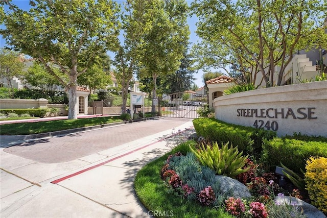 4240 Lost Hills Rd Unit 2205, Calabasas, CA 91301 - community sign featuring a residential view and a gate