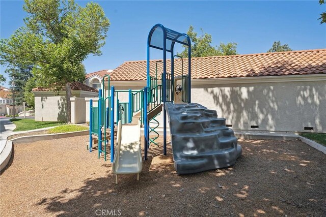 4240 Lost Hills Rd Unit 2205, Calabasas, CA 91301 - view of communal playground