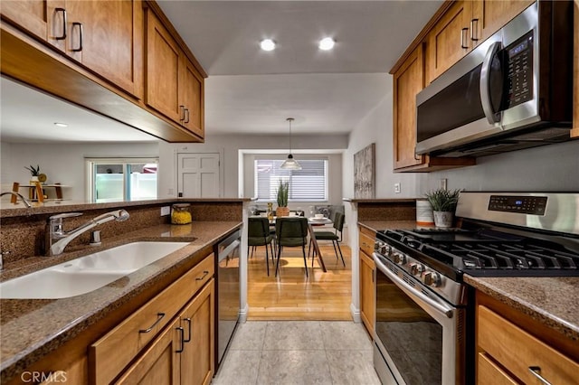 11100 Acama St Unit 16, Studio City, CA 91602 - photo 12