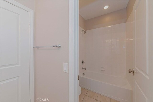 25228 Coral Canyon Rd, Corona, CA 92883 - full bath featuring tile patterned flooring and shower / tub combination