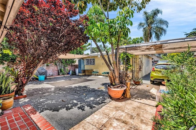 2660 Newell St, County Los Angeles, CA 90039 - view of patio / terrace