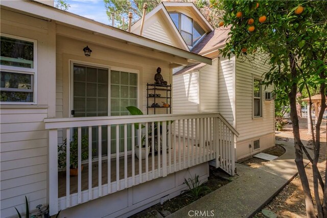 604 Salem St, Chico, CA 95928 - property entrance with a wooden deck