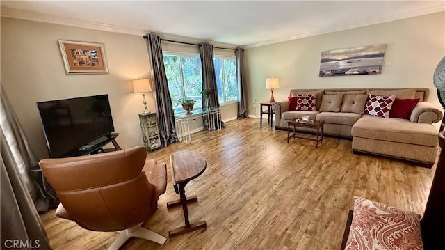 3001 Via Buena Vis Unit C, Laguna Woods, CA 92637 - living area with ornamental molding and wood finished floors