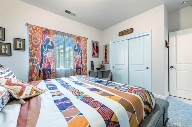 6 N Post Ave, Sanger, CA 93657 - bedroom with a closet