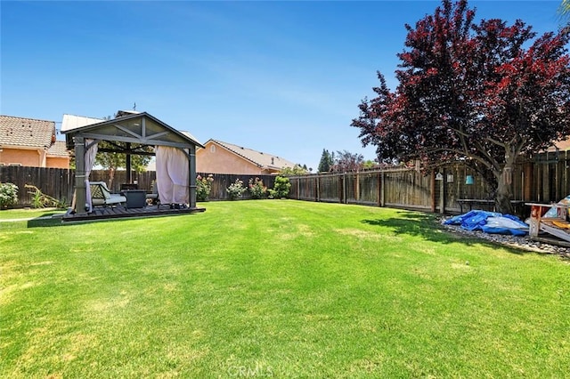 6 N Post Ave, Sanger, CA 93657 - fenced backyard with a gazebo