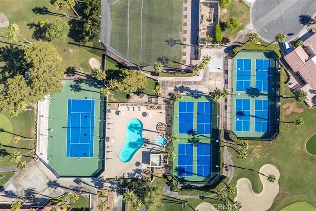 42407 Liolios Dr, Palm Desert, CA 92211 - bird's eye view of a pool