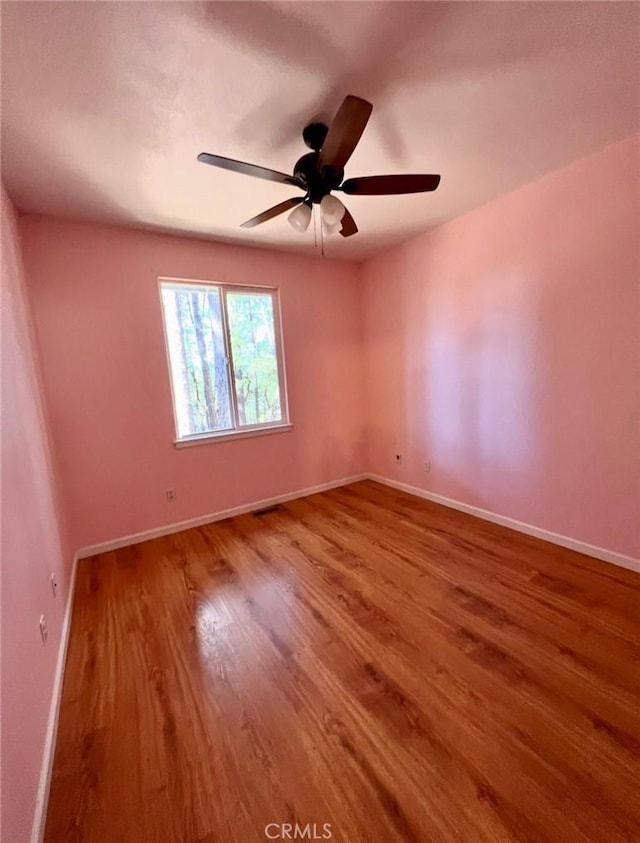1290 Tuck Rd, Willits, CA 95490 - empty room featuring wood finished floors and a ceiling fan