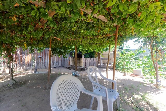 4981 Tulsa Ave, Riverside, CA 92505 - view of patio