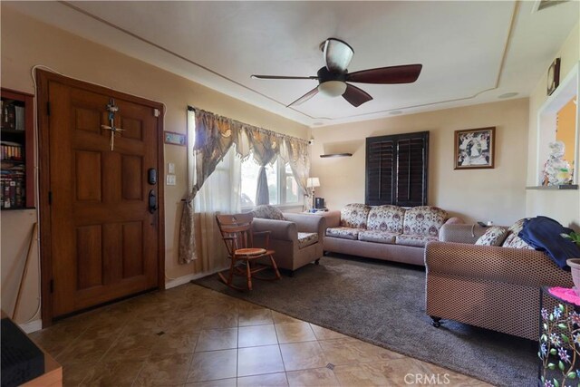 4981 Tulsa Ave, Riverside, CA 92505 - tiled living room featuring a ceiling fan