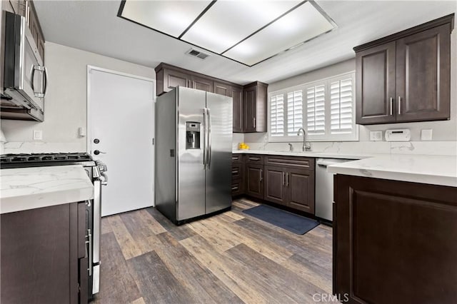 39781 Pin Oak Ct, Murrieta, CA 92563 - photo 10