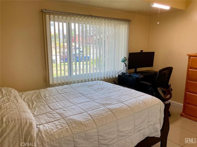 2720 Baylor St, Bakersfield, CA 93305 - view of tiled bedroom