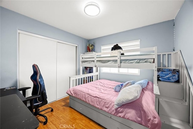 1711 Lordsburg Ct, La Verne, CA 91750 - bedroom featuring a closet, wood finished floors, and an office area