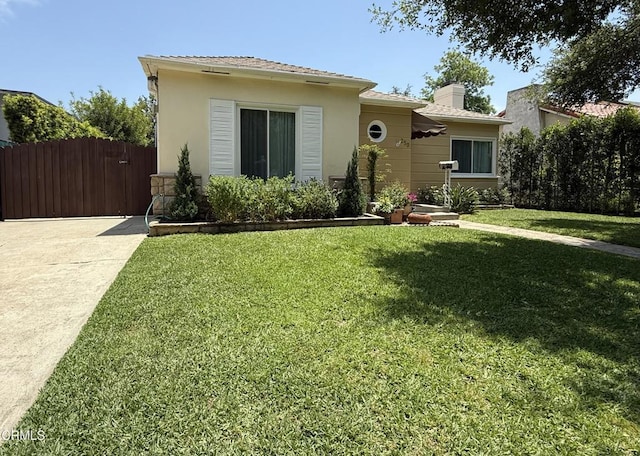 250 S Berkeley Ave, Pasadena, CA 91107 - view of front of property featuring a chimney and stucco siding