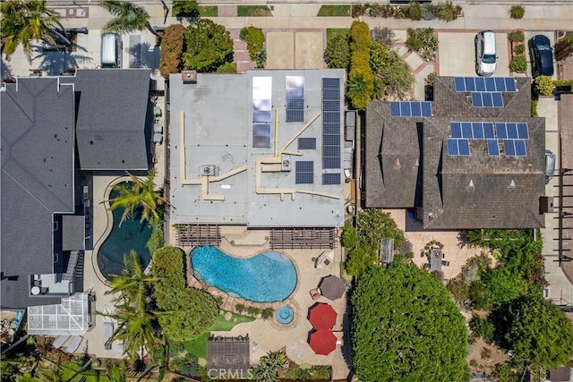 1335 Crestview Ave, Seal Beach, CA 90740 - bird's eye view of a pool area