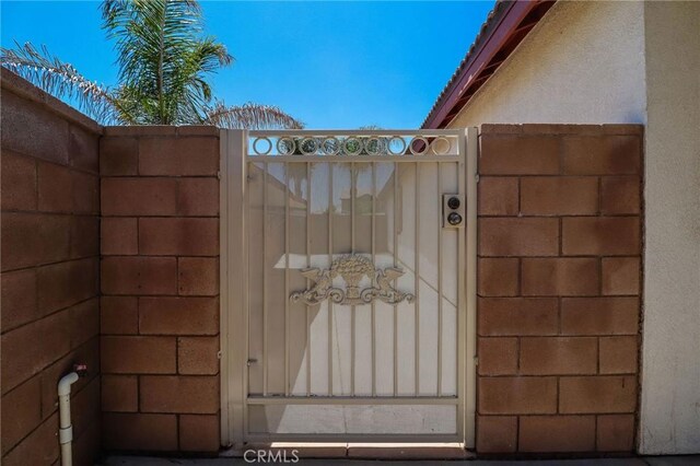 26946 Shelter Cove Ct, Menifee, CA 92585 - view of gate