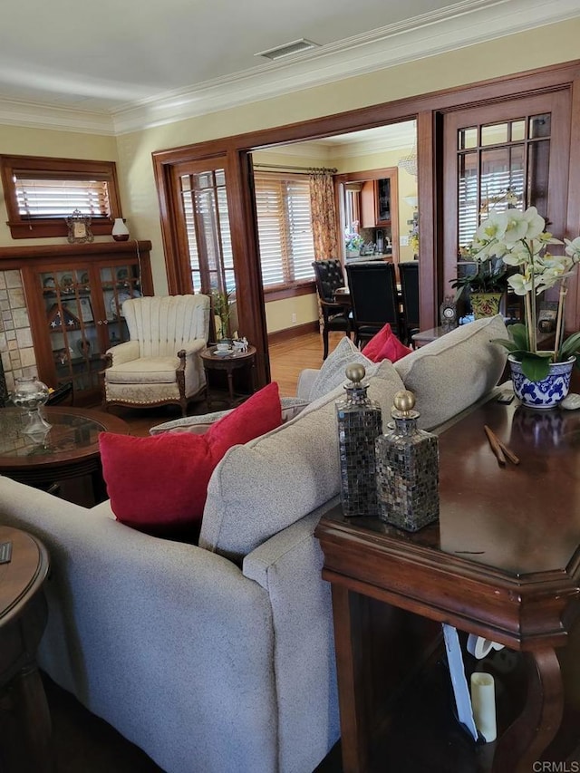 1320 Granada Ave, San Diego, CA 92102 - living area with crown molding and wood finished floors