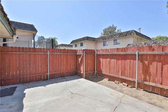 2536 Bryn Mawr Ln, Riverside, CA 92507 - fenced backyard featuring a patio area