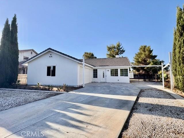 10796 Bonanza Rd, Adelanto, CA 92301 - photo 1