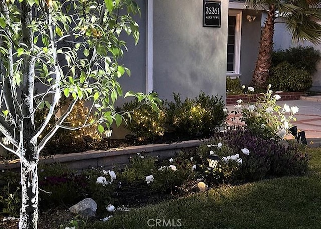 26261 Veva Way, Calabasas, CA 91302 - exterior view of stucco siding