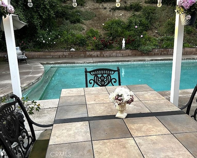 26261 Veva Way, Calabasas, CA 91302 - view of swimming pool