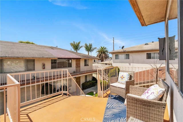 1900 Vanderbilt Ln, Redondo Beach, CA 90278 - deck with stairs