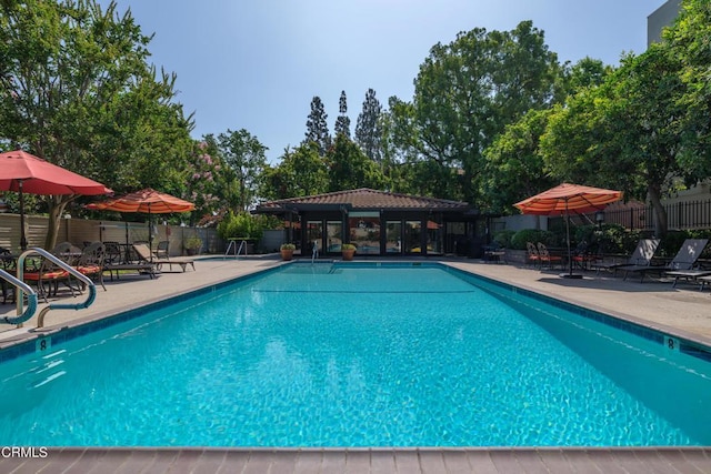 111 S Orange Grove Blvd Unit 203, Pasadena, CA 91105 - community pool featuring a patio