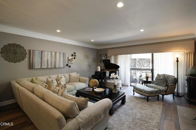 111 S Orange Grove Blvd Unit 203, Pasadena, CA 91105 - living room featuring recessed lighting, wood finished floors, and ornamental molding