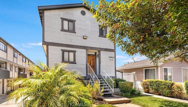 14927 Condon Ave Unit 7, Lawndale, CA 90260 - view of front of house