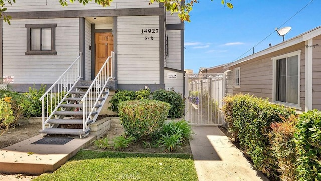 14927 Condon Ave Unit 7, Lawndale, CA 90260 - view of exterior entry with a gate